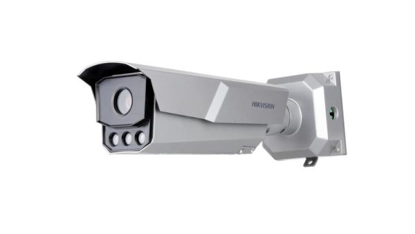 Image presents Hikvision 4 MP IR Traffic Flow Camera